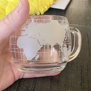 Glass Nestle coffee/tea cup